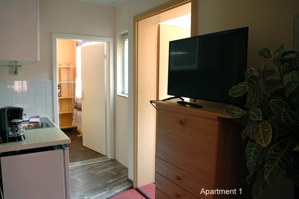 Monteur - Budget Apartments Freital Exterior photo